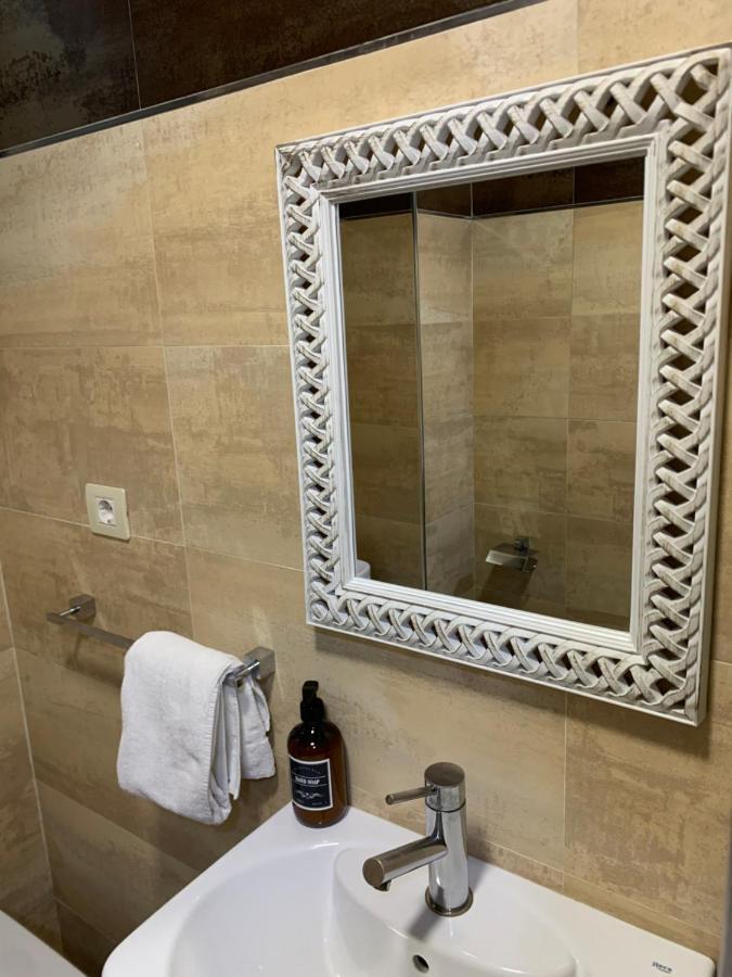 Apartamento Valencia Centro Apartment Ngoại thất bức ảnh