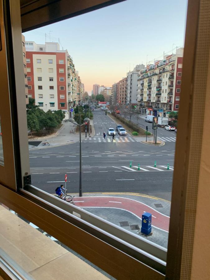 Apartamento Valencia Centro Apartment Ngoại thất bức ảnh