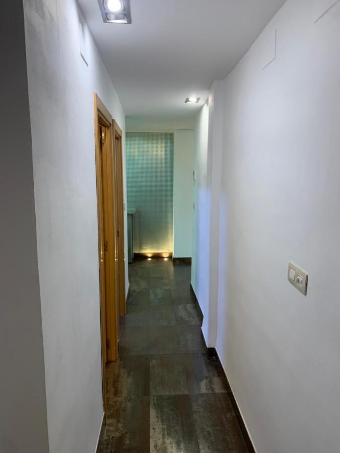 Apartamento Valencia Centro Apartment Ngoại thất bức ảnh